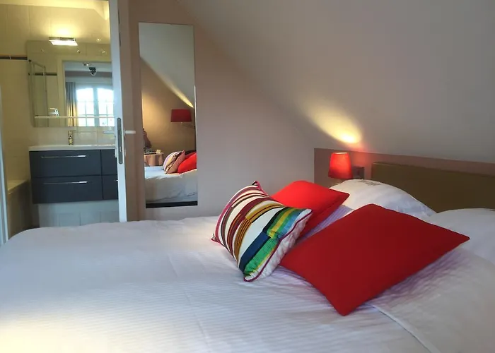 New Largo Nyaraló *