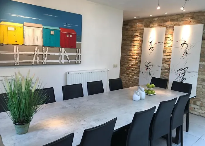 New Largo Nyaraló *